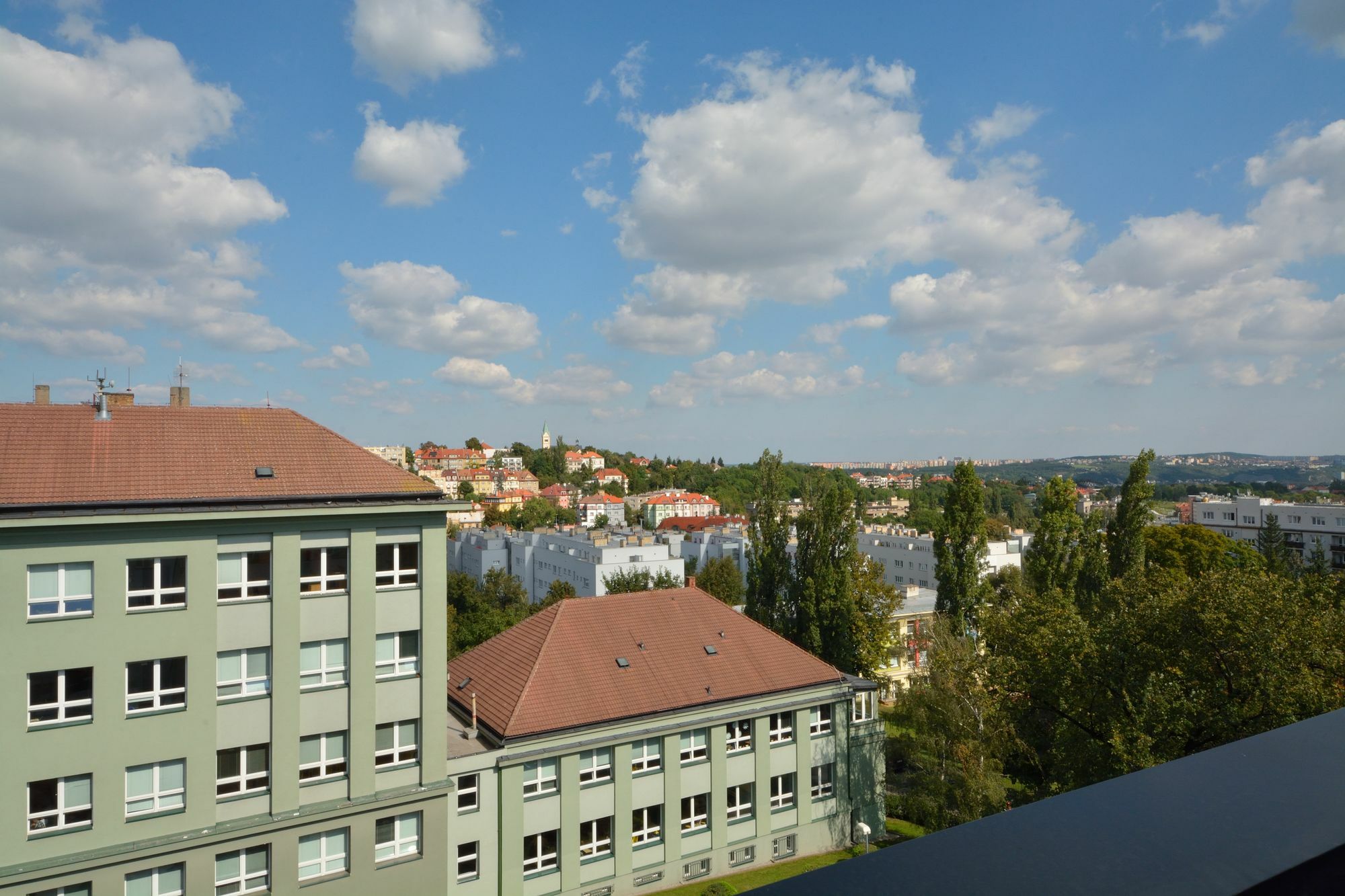 Downtown Suites Belohorska Prague Luaran gambar